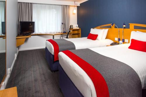 Holiday Inn Express East Midlands Airport By IHG in Castle Donington
