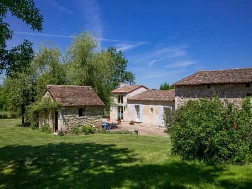 Two-Bedroom Holiday Home