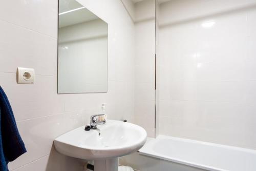 Three-Bedroom Apartment image 1