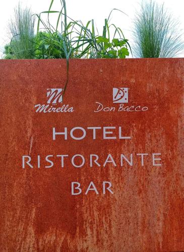 Hotel Mirella e Ristorante Bar Don Bacco