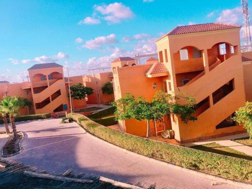 رويال بيتش in 자위야트 아일라트 누