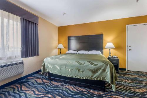 1 king bed