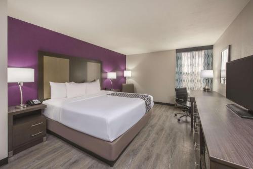 La Quinta Inn & Suites by Wyndham Festus - St. Louis South