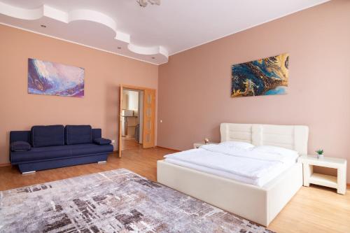 Apartment image 10