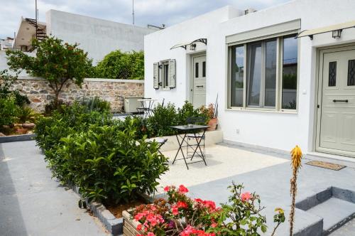 Deus Apartments_ Athens Airport