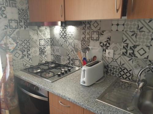 QUINTA FENIX Grand studio avec cuisine et jardin