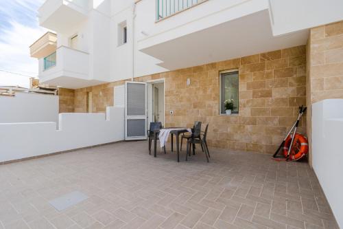 2 bedrooms, 4 beds