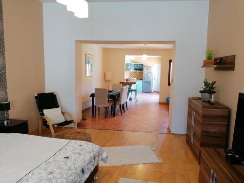 Ivett Apartman - image 6