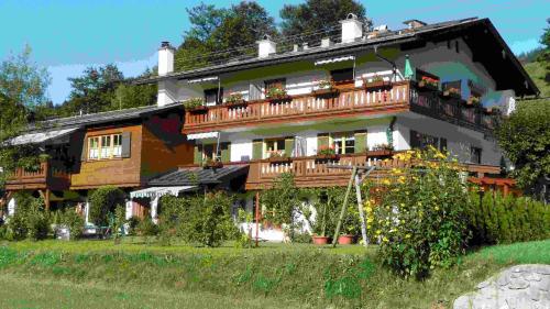 Gästehaus Salzgau - Apartment - Schönau am Königssee