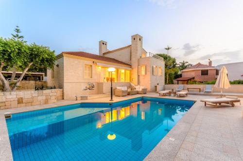 Villa Anna Maria - 3 Bedroom, Private Pool