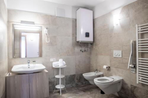 Tivoli apartments - image 7