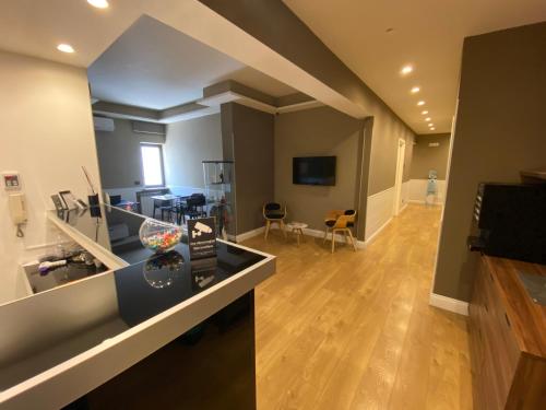 7th floor suite-NEW in Vomero