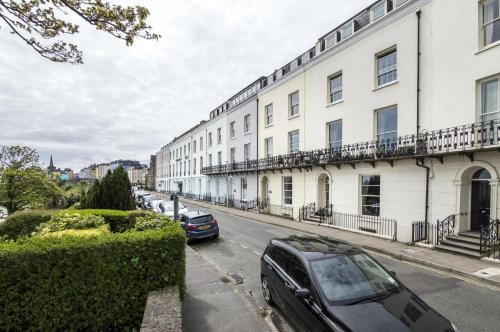 North Beach Heights - 3 Bedroom Penthouse - Tenby