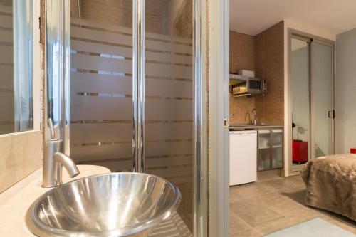 MIT House Santa Ana Boutique en Madrid - image 11