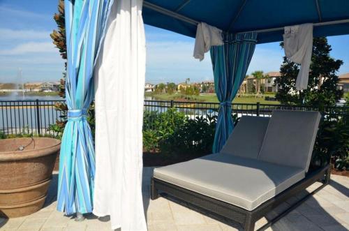 Amazing TownHouse! Windsor at Westside - 8830GC