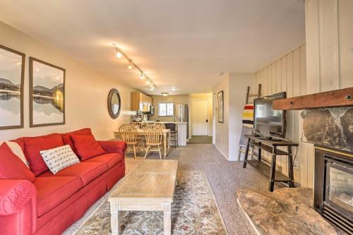 Convenient Winter Park Condo with Pool and Hot Tubs! in Winter Park, USA