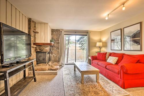 Convenient Winter Park Condo with Pool and Hot Tubs! in Winter Park, USA
