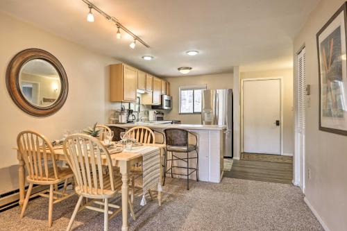Convenient Winter Park Condo with Pool and Hot Tubs! in Winter Park, USA
