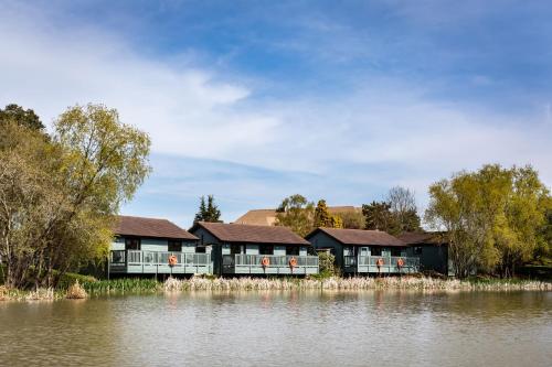 The Vale Golf & Country Club - Accommodation - Bishampton