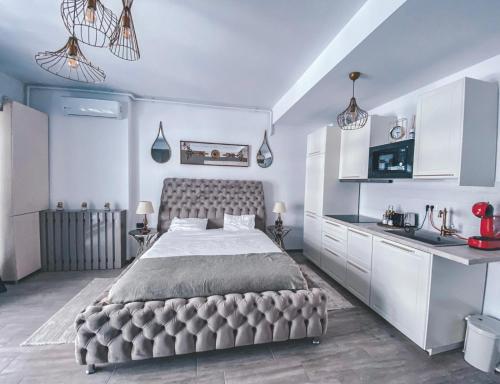 Mamaia Luxury Studio Apartment T