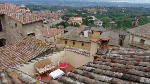  THE ROOF HOUSE - appartamento piazza grande in Montepulciano