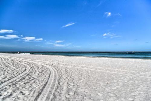 Apartment with Easy Access to Indian Rocks Beach!, Clearwater Beach (Foto 3)