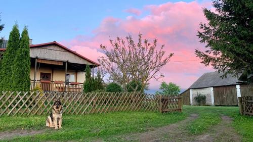 Siedlisko Wiłkupie, Dom na wzgórzu