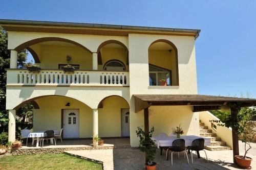 Apartment in Pakostane with terrace, air conditioning, WiFi (4899-3)