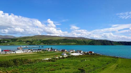 Uig Chalets Idrigill Hill Chalet in Uig