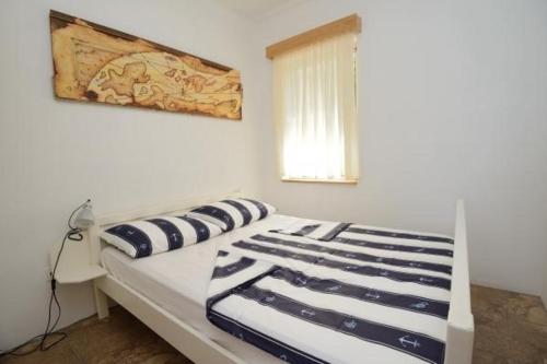 Apartment in Malinska with sea view, balcony, air conditioning, Wi-Fi (4696-2)