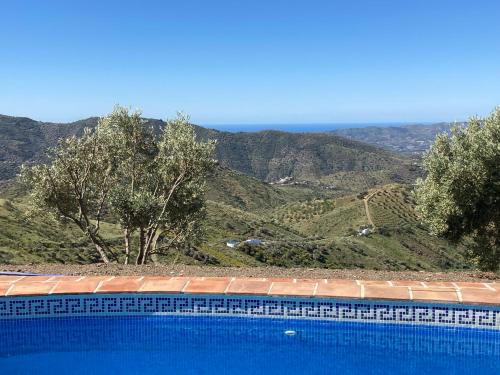  Casa Soleada Holiday Fully private Villa, Unterkunft in Canillas de Aceituno