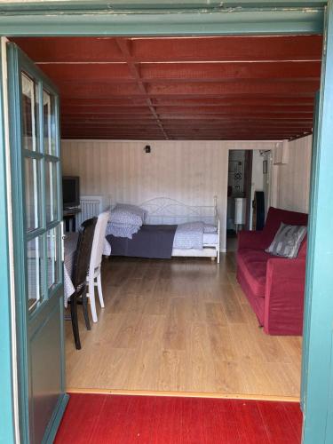 Appartement dans maison en ville d'hiver a 700 m de la plage