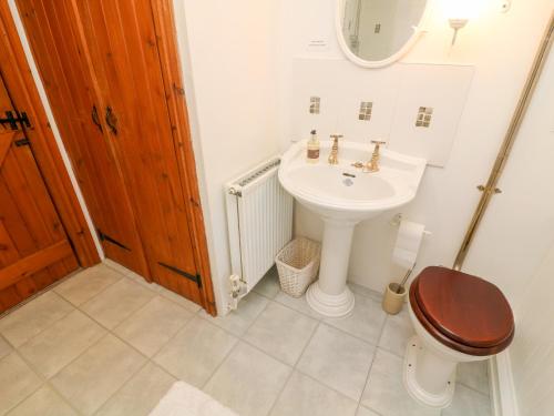 Spout Cottage Sedbergh - image 12