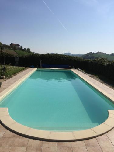 Swimming pool, Casale Iris in Belmonte Piceno