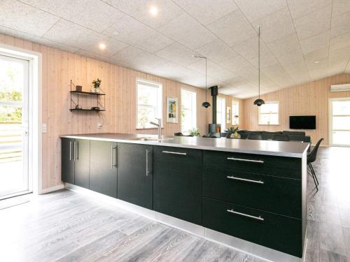 Five-Bedroom Holiday home in Blåvand 30 - image 12
