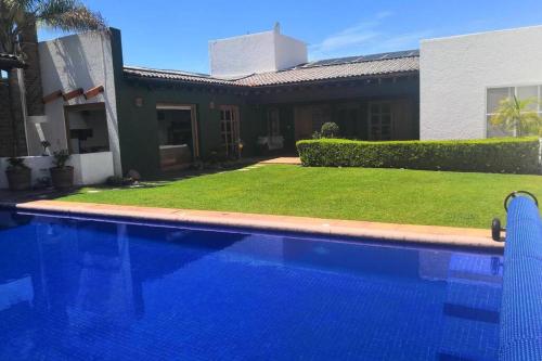 Casa Luna con alberca privada in Cuernavaca, Mexico