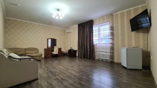 Flamingo Guest House - image 7
