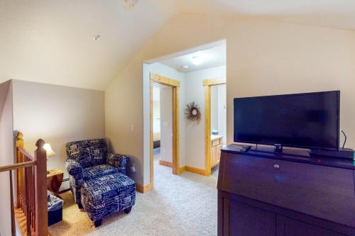 Winterset 19 - image 2