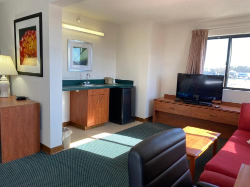 Carlyle Inn & Suites Carlyle (IL) United States