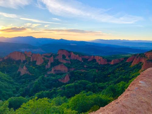 Hotel Rural El Lagar De Las Médulas in Orellán