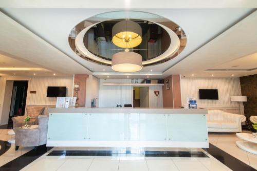 Hotel Stari Krovovi in Veternicka Rampa