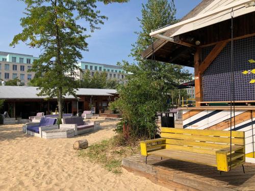 クラブ ロッジズ ベルリン ミッテ - ホステル