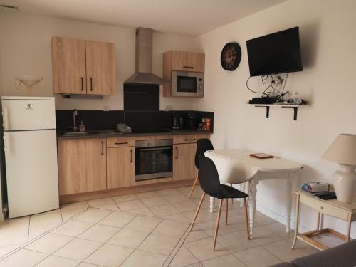 Appartement 2 pièces avec terrasse proche mer et commerces - Location saisonnière - Ouistreham