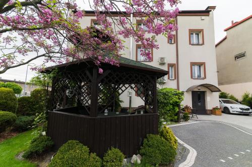 Astra Apartments Astra Apartments