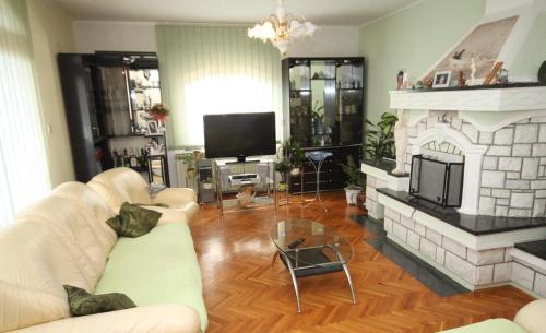Apartment in Kali with sea view, terrace, air conditioning, WiFi (4230-3), Kali (fotografie 8)