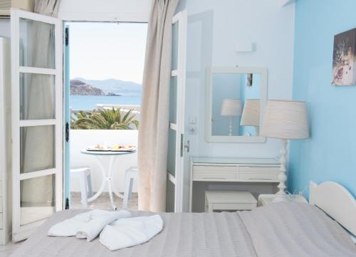 Georgia Mare, Naxos