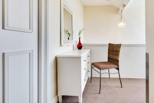 Suite image 10