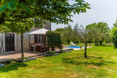 House Gracijela, village Bulići