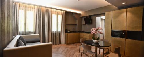 Rosa Salva Suites 2