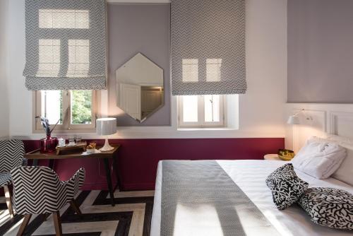 Elia Portou Due - main image